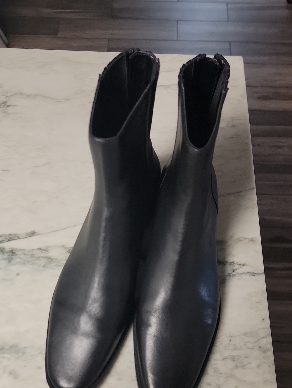 Mango Black Leather Boat-Style Chelsea Boots